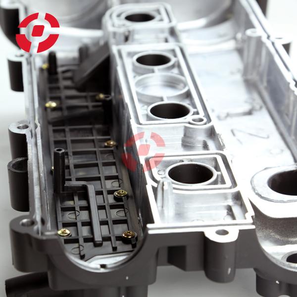 OE LR070360 Aluminium Cover Valve Housing Cover For Land Rover