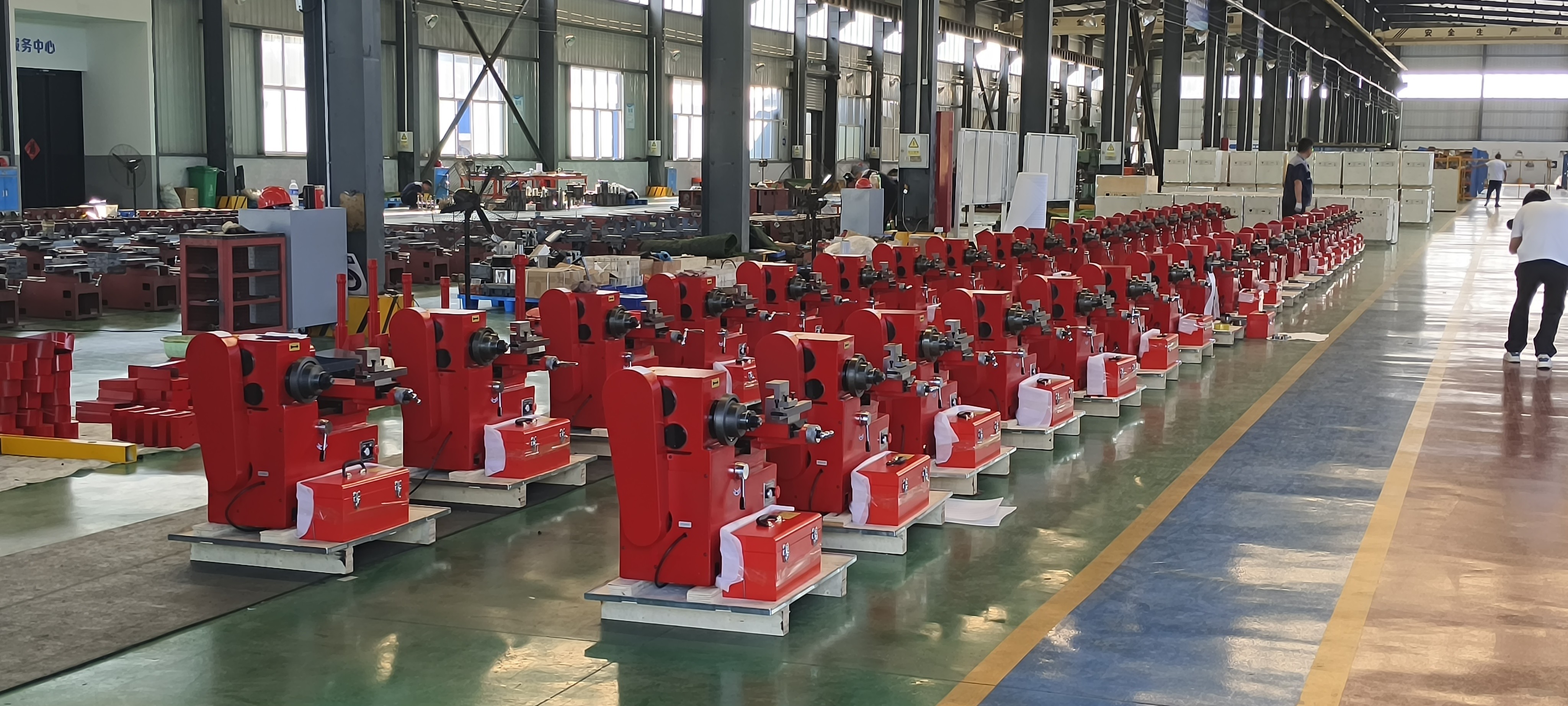 C9335A High Precision Brake Disc Lathe Machine 180-350mm for Automotive Workshops