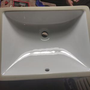 China Porcelain Ada Compliant Commercial Bathroom Sinks Undermount Smooth Polished wholesale