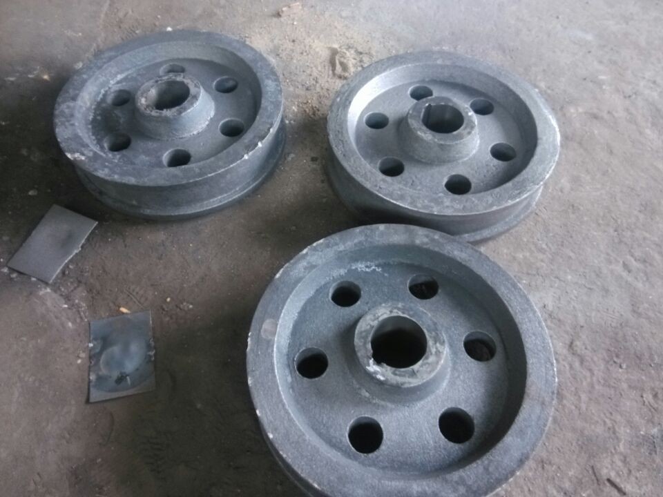 Finished Travelling Wheels Alloy Steel Mill Liners With HRC40 Hardness