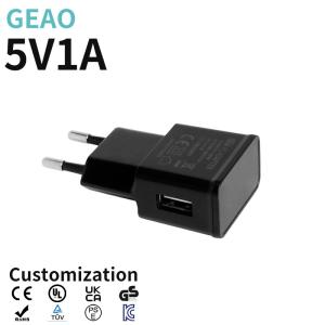 China Universal 5V 1A USB Charger Lightweight 5W Portable Wall Charger wholesale