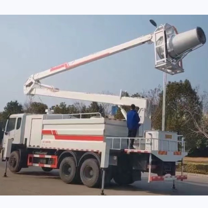 Dongfeng High Altitude Dust Suppression Vehicle Atomizing Water Sprayer Water Truck