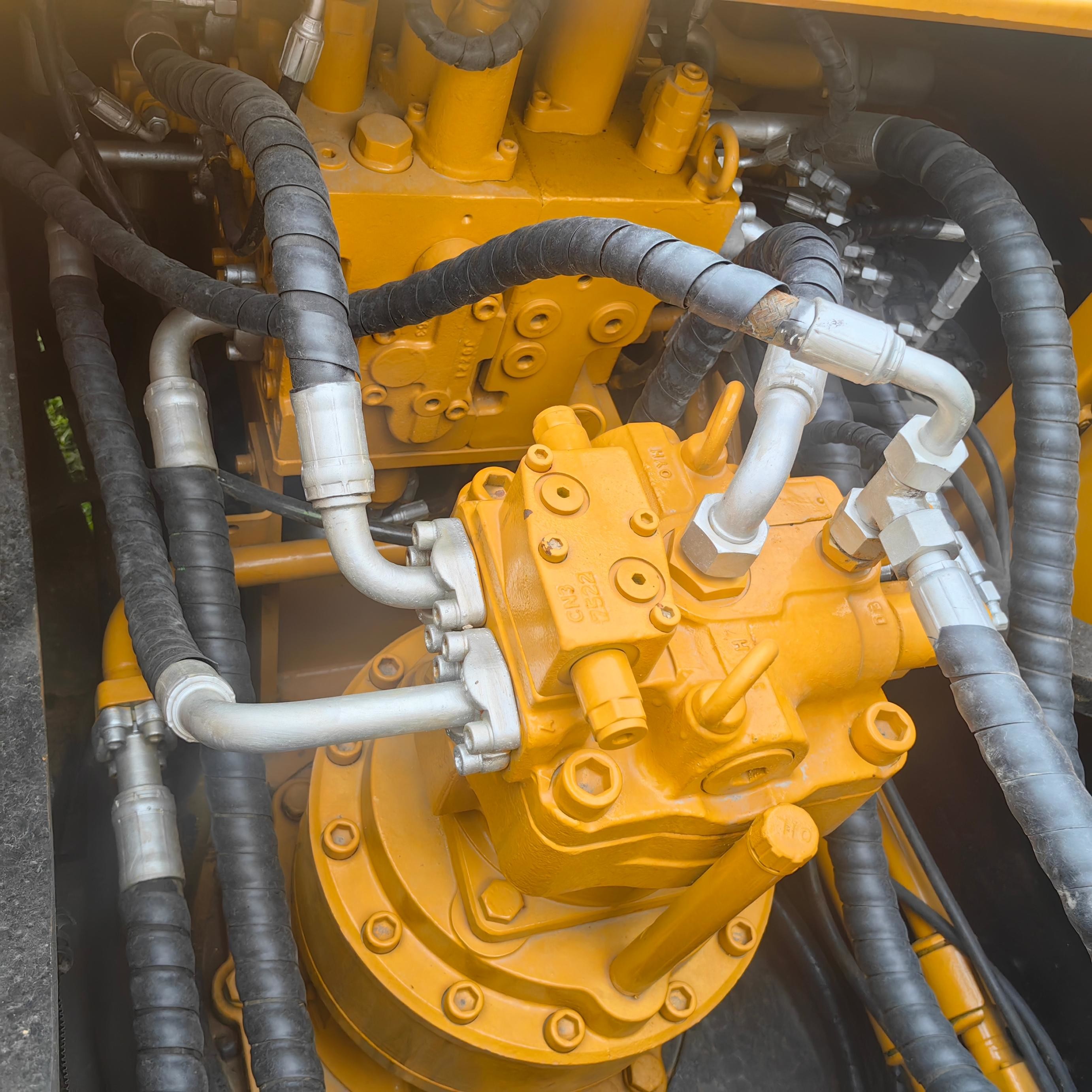 New Arrival Used SANY Brand Sy215H Excavator 21 Ton Heavy Earth Moving Machine For Sale