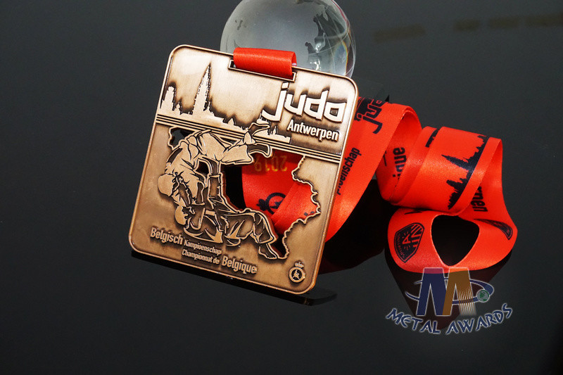Judo Sports Events Award Medals And Ribbons Cut Out Type With Copper Or Bronze Plating