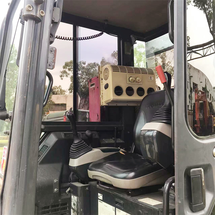 Excellent Performance 2 Ton Used Komatsu PC20MR Excavator 75 KW Japan Mini Excavator