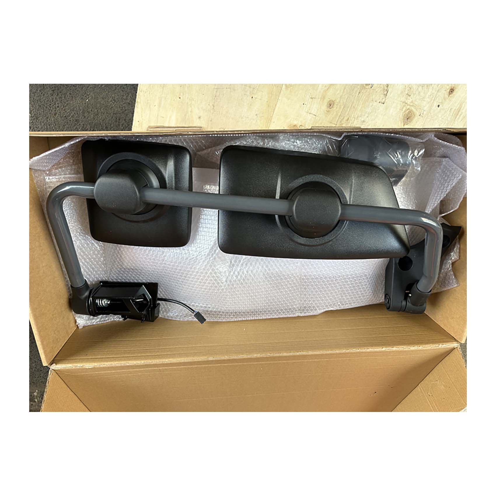 90cm * 44cm * 18cm 84214240 Right Rear View Mirror for Heavy Truck VO