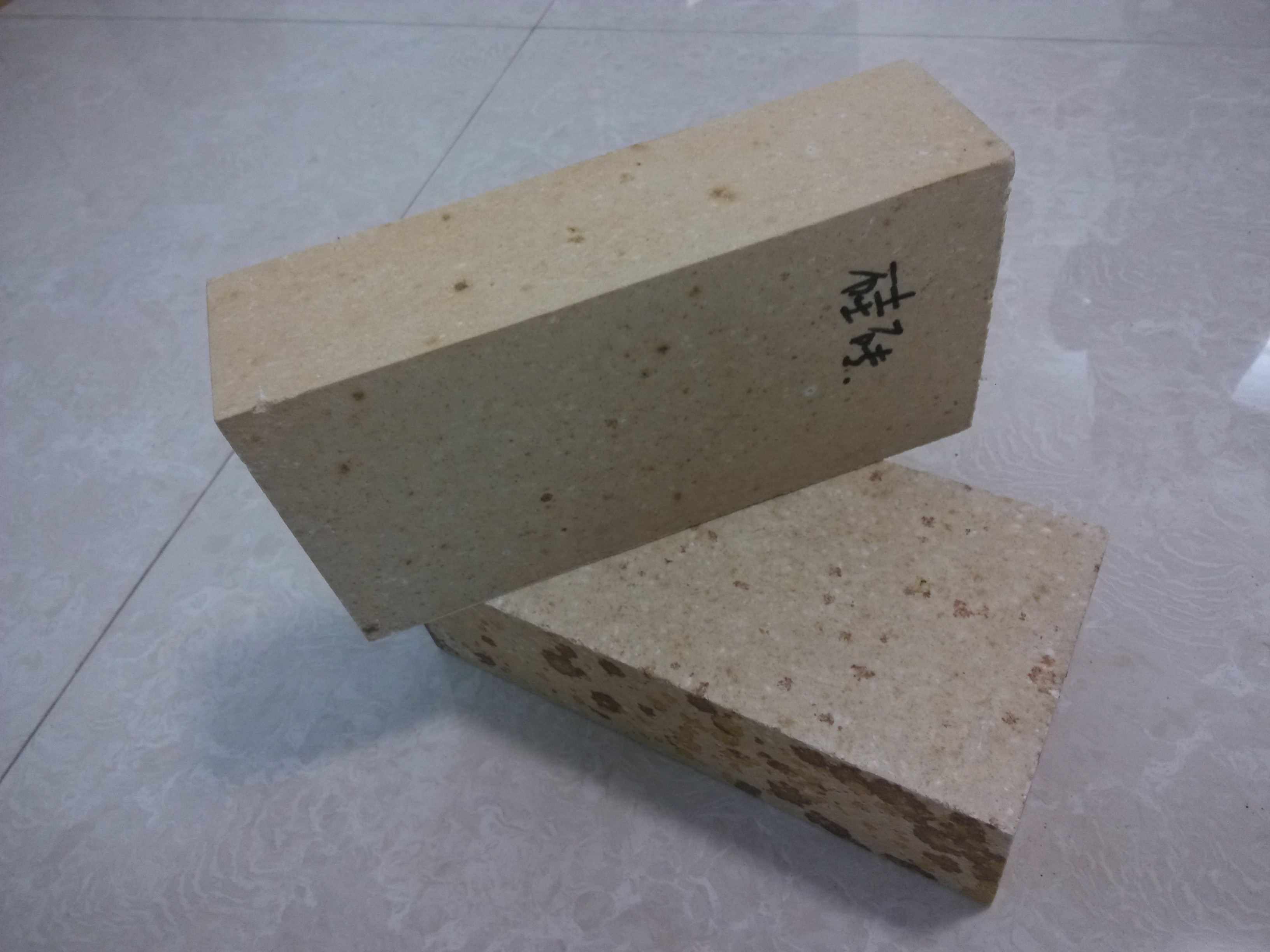 95%-96% SiO2 Silica Refractory Bricks for Coke Oven, Glass Oven and Hot Air Furnace
