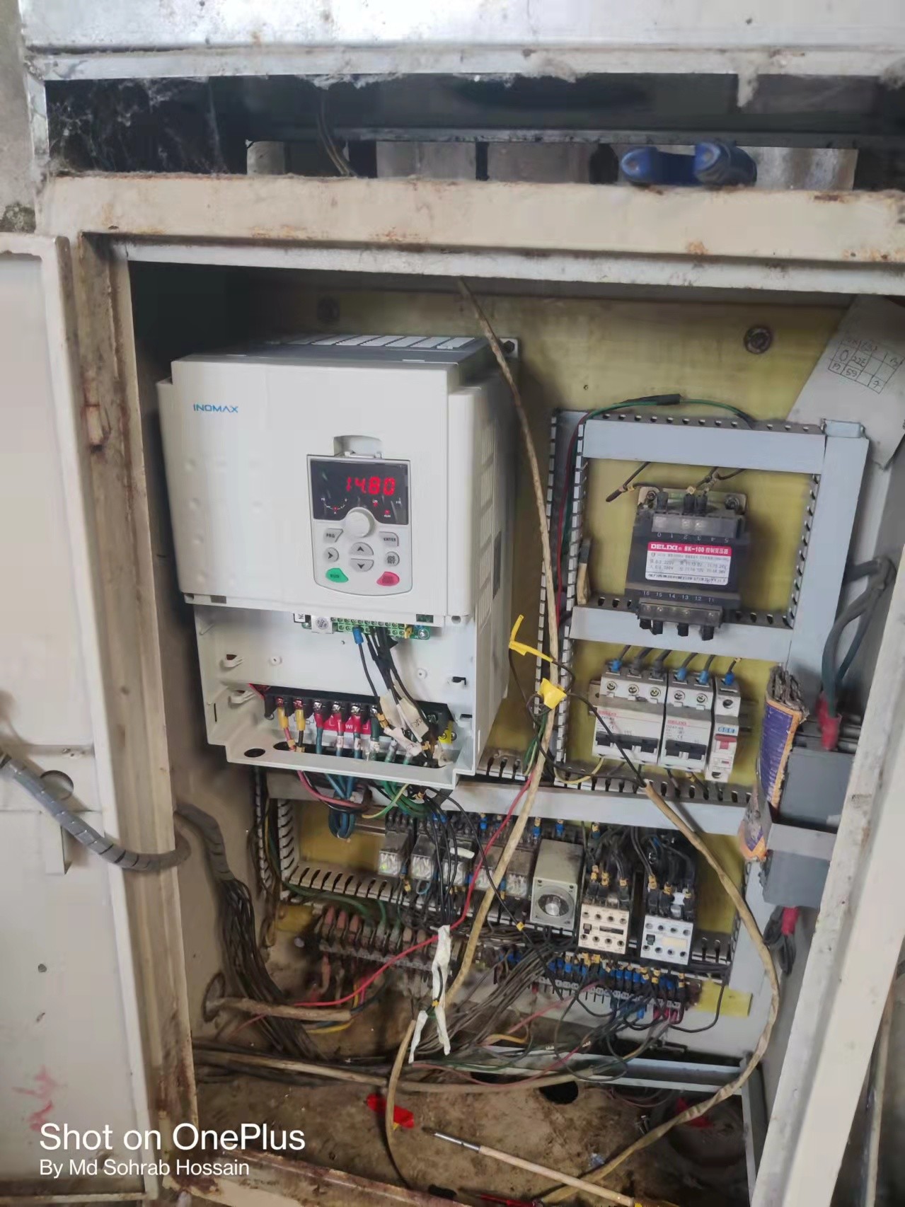 Inomax AC Low Voltage VFD Distributor For Grundfos Pumps And Xylem Pumps