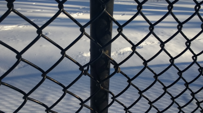 Chain wire Fence for sale 65MM X 65MM X 4.00MM black powder coated