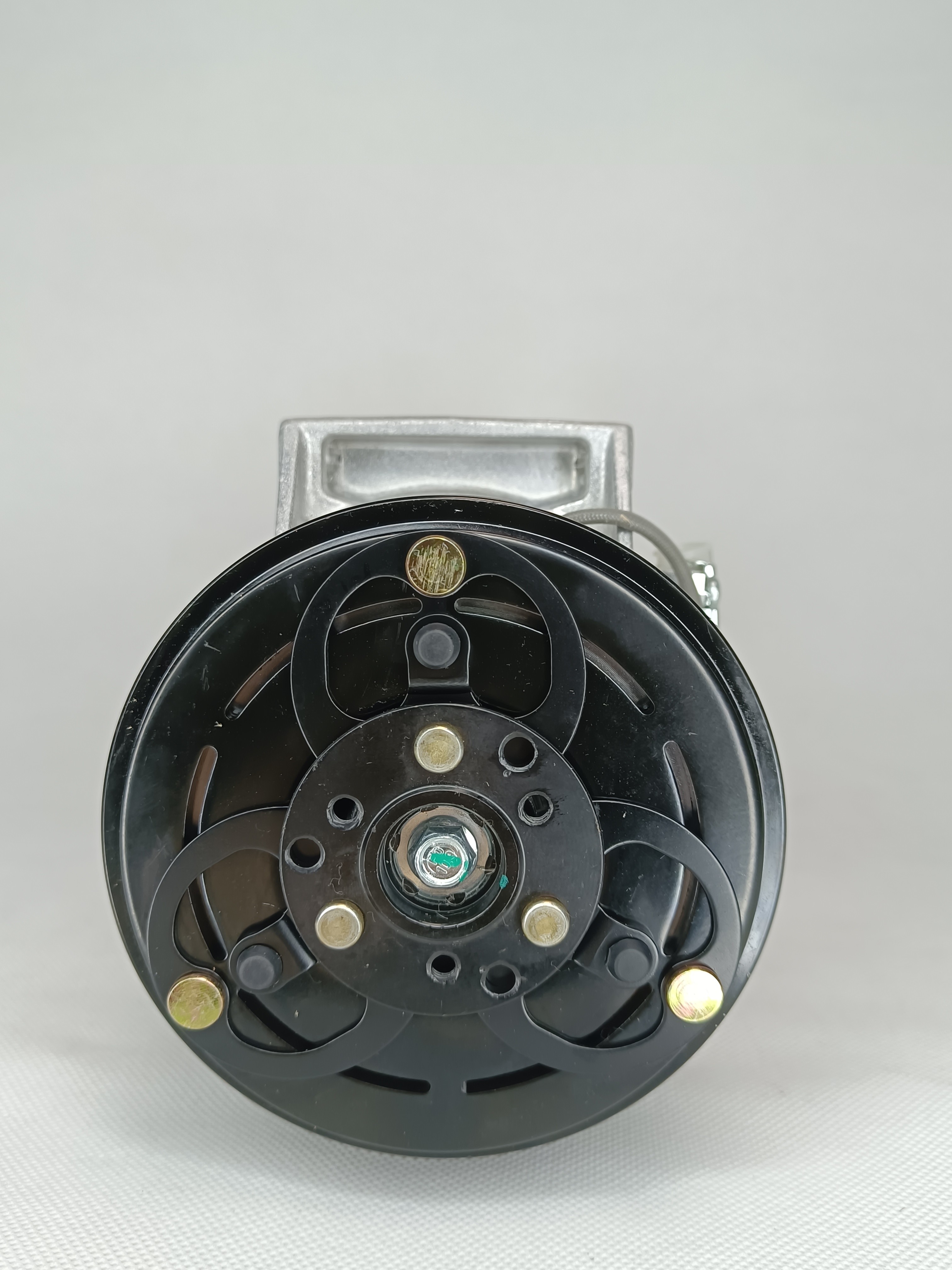 120MM Pulley Auto AC Compressor For Volvo S80/DKS17 36001066