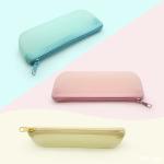 Tasteless Nontoxic Silicone Makeup Brush Bag , Leakproof Silicone Cosmetic Pouch