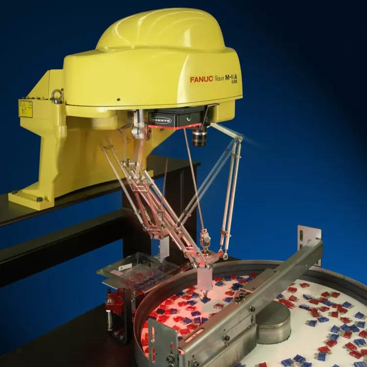 M-1iA Fanuc Arm Industrial With Robot Gripper For Small Engine Assembly