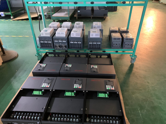 380V 220KW Frequency Converter 50hz To 60hz Ac To Ac Motor Drive