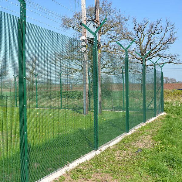 Powder Coated Black or Green Anti Climb High Security 358 Mesh Fence