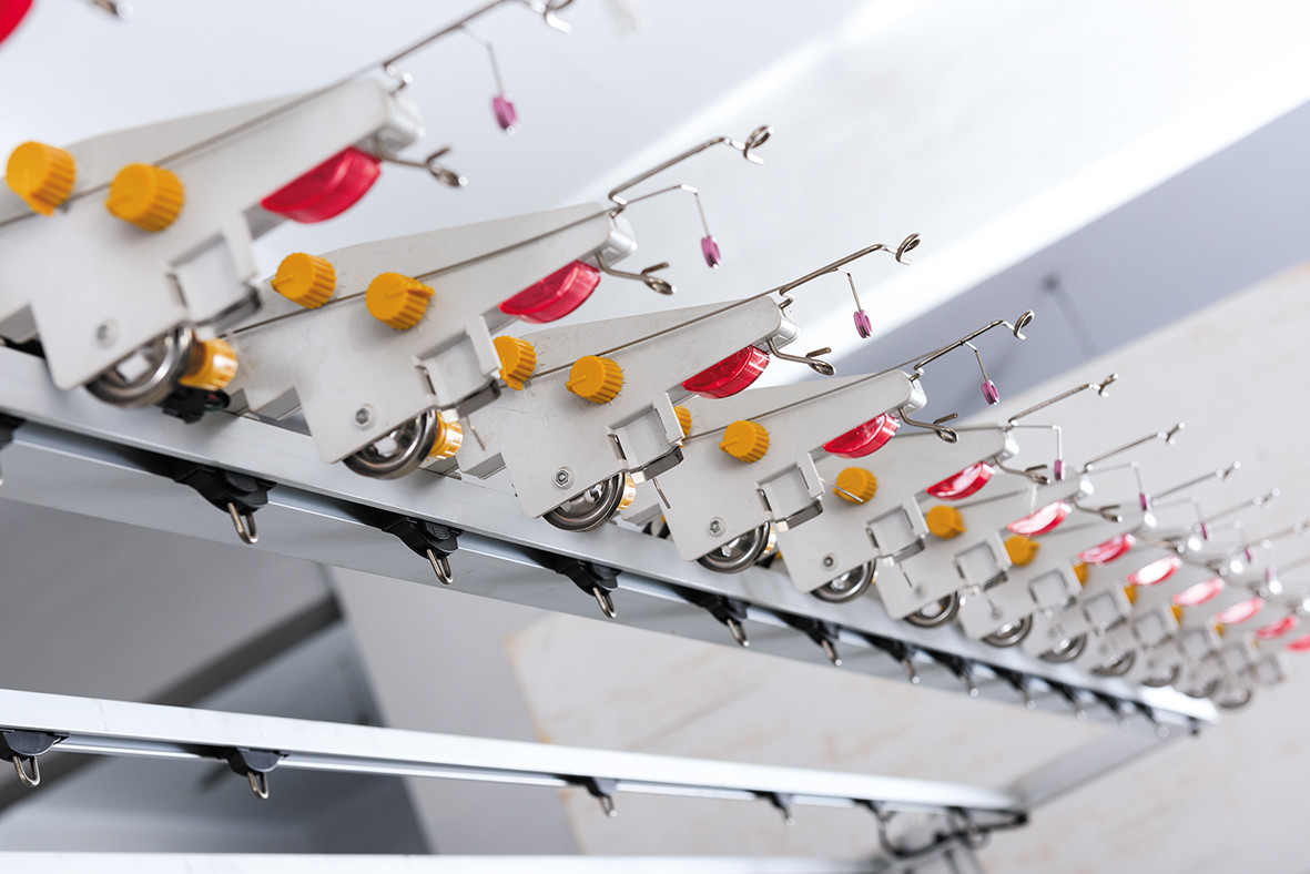 Semi Jacquard Single Carriage Collar Knitting Machine