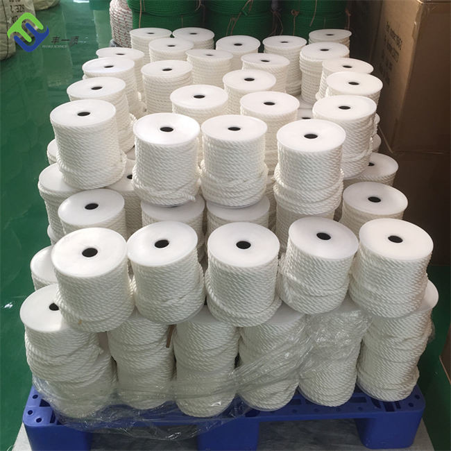 High Strength White 3 Strand Twist Nylon Rope Silk Rope For Boat