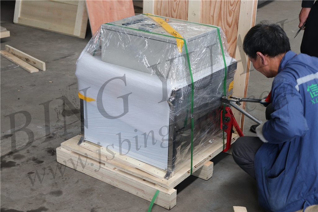 Air Cooling 220V 1 Ton Flake Ice Maker Machine , Automatic Ice Making Machine