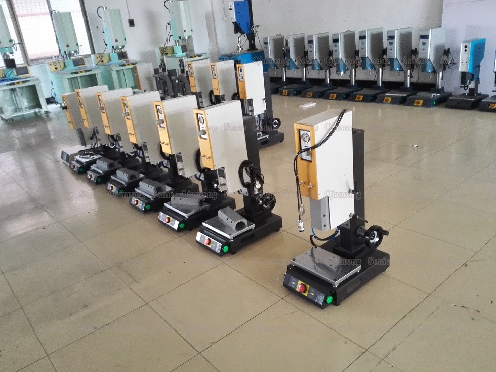 220V Or 110V Plastic Ultrasonic Welding System For Thermoplastic Material