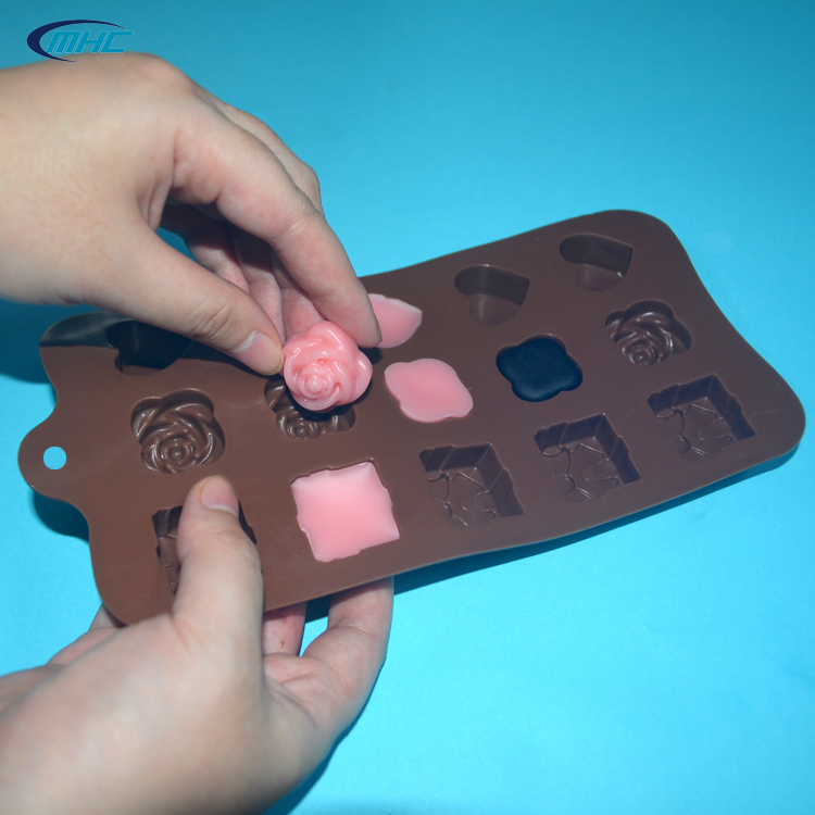 Silicone Custom Chocolate Molds Rose Heart Shaped For Candy Cake