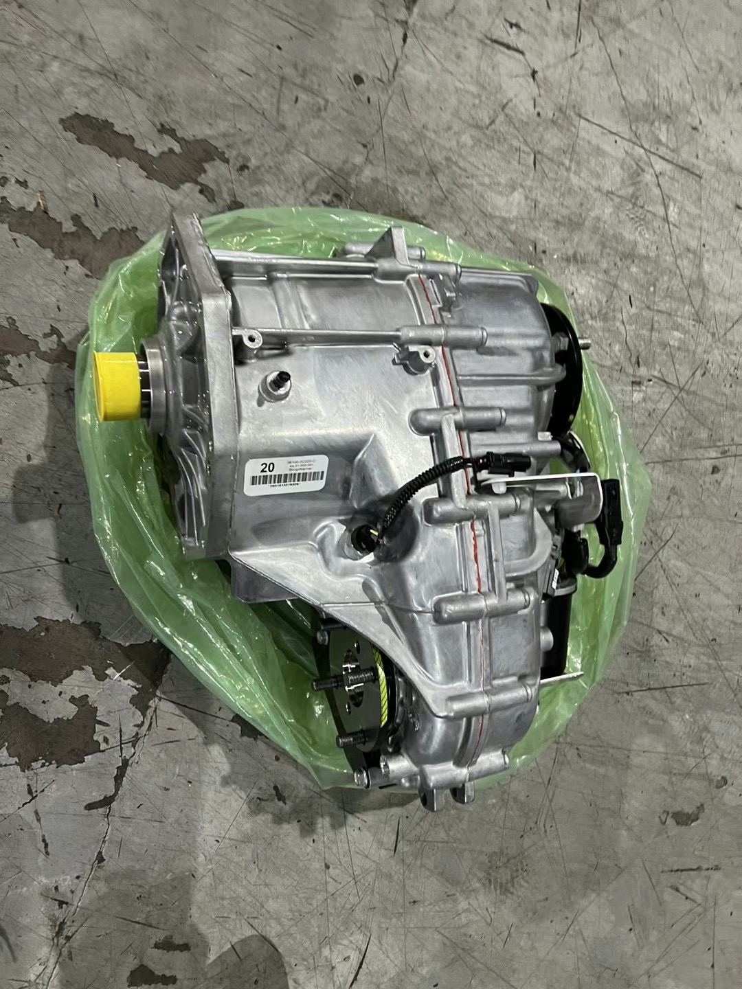 5.7L Automatic Chassis Parts Toyota Transfer Case Assembly 361000C020