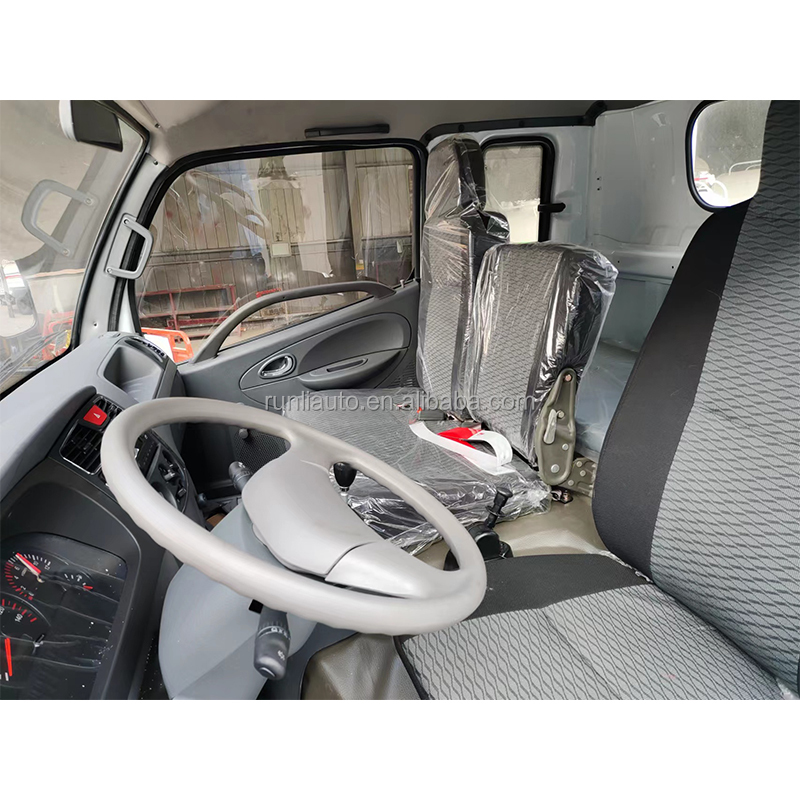 AWD DFAC 4x4 Half a Row 5 Tons Cargo 4wd Truck