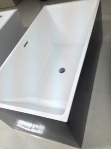 China acrylic/ABS bathtub wholesale