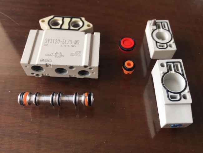 SMC SY3120 Solenoid Valve Seals Kits HNBR Material Low Temperature Resistant
