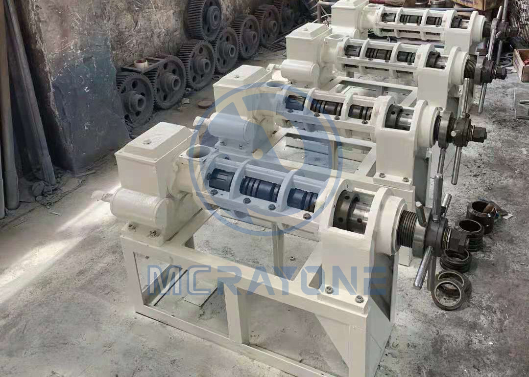 Sunflower Seed Electric Oil Press Machine ZX85 60-80kg/H Long Durability
