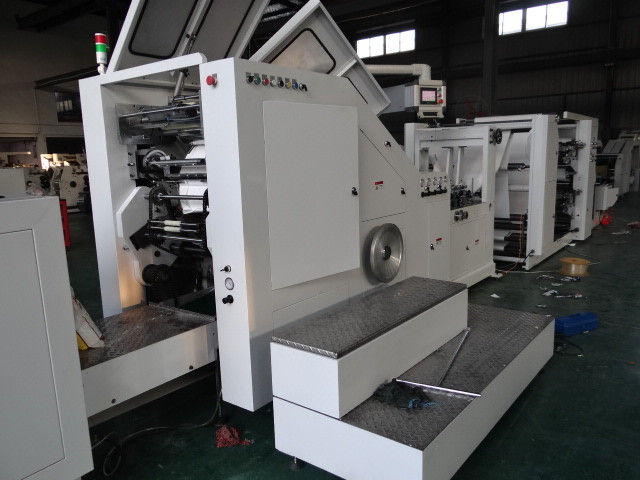 Twisted Handle Kraft Paper Bag Making Machine with Pneumatic or Hydraulic Lifting Structure#20-80 Pcs/Min Paper Bag Make