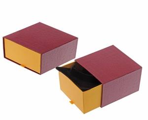 China decorative custom made paper jewelry gift packaging wholesale