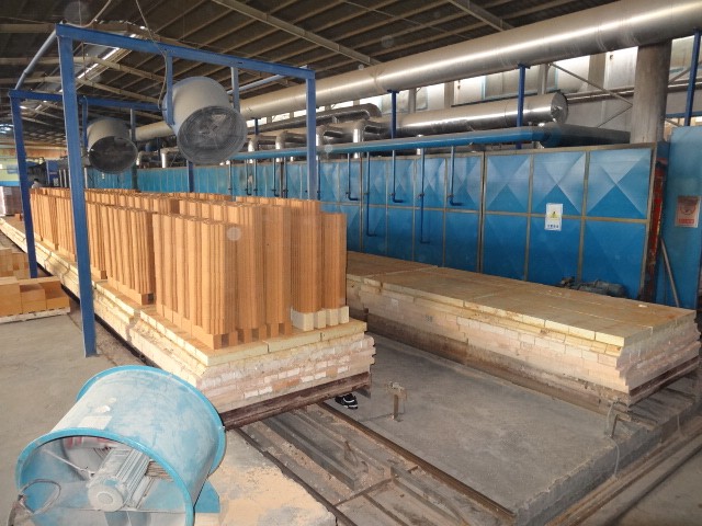 45-50% Al2O3 Content Fused Zirconia Corundum Tiles for Glass Melting Furnace Bottom