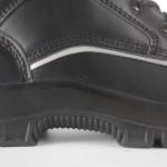 Black Half Knee Boots Slip Resistant Steel Toe Mining Boots Customized