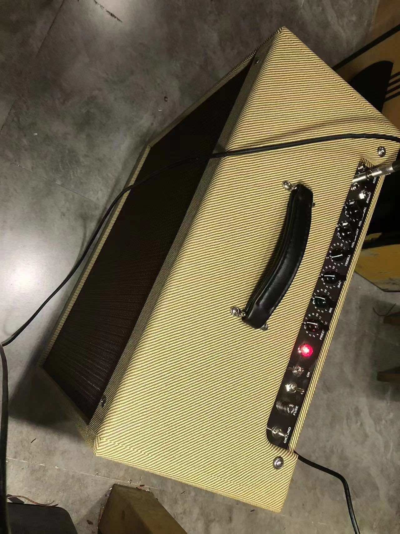 CUSTOM FENDER 5F6A STYLE 59 BASSMAN LTD 4X10 HANDWIRED ALL TUBE GUITAR AMP COMBO