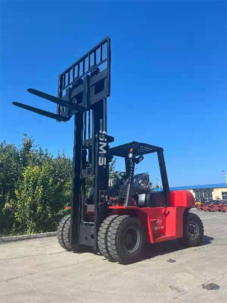 3 tonne 4 Tonne 5 Tonne K25 Diesel Powered Forklifts handing Material