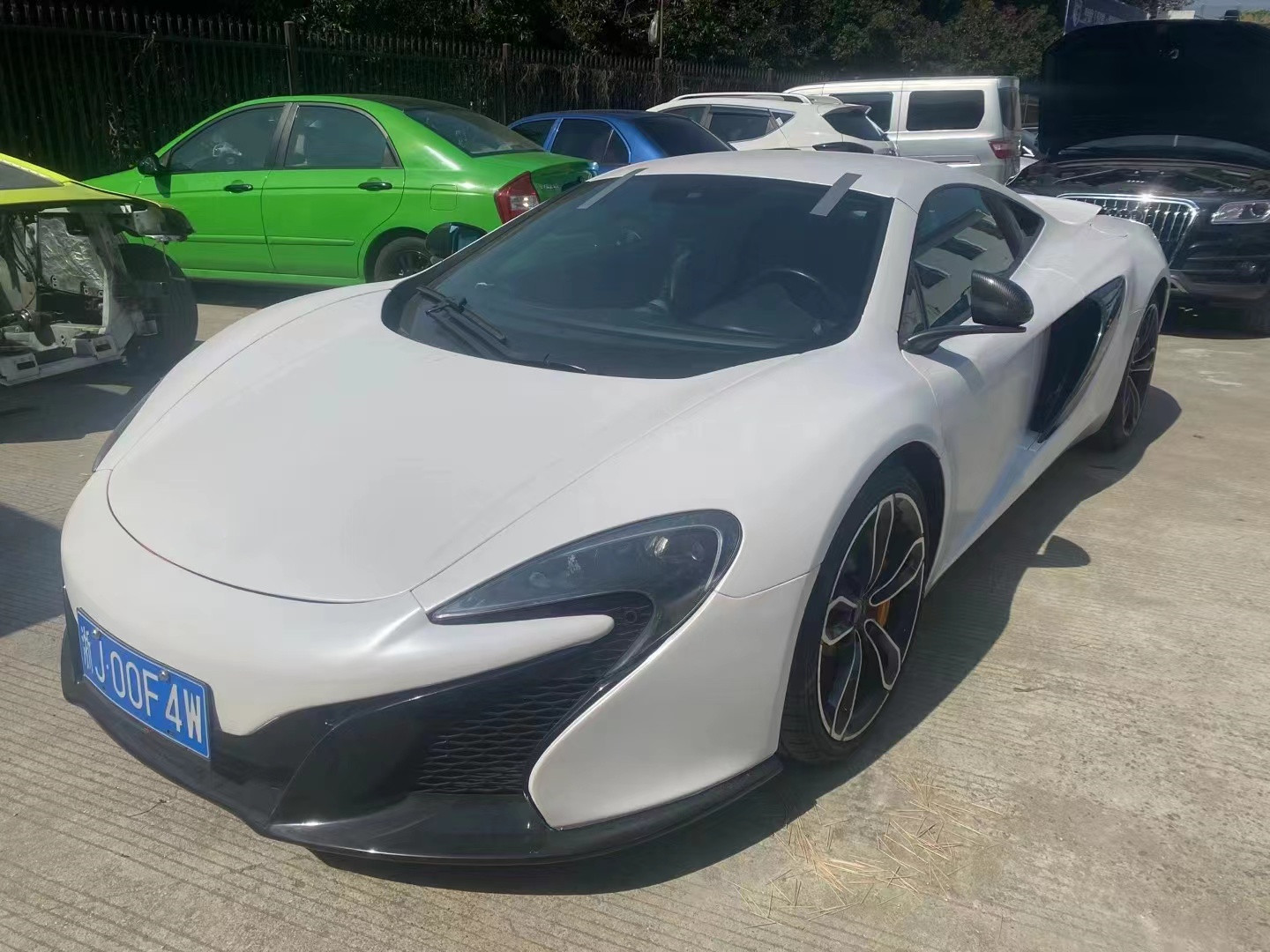 For McLaren MP4-12C Body Kit MP4-12C Upgrades the 650S-style Front and Rear Bumper Spoiler Hood Headlights