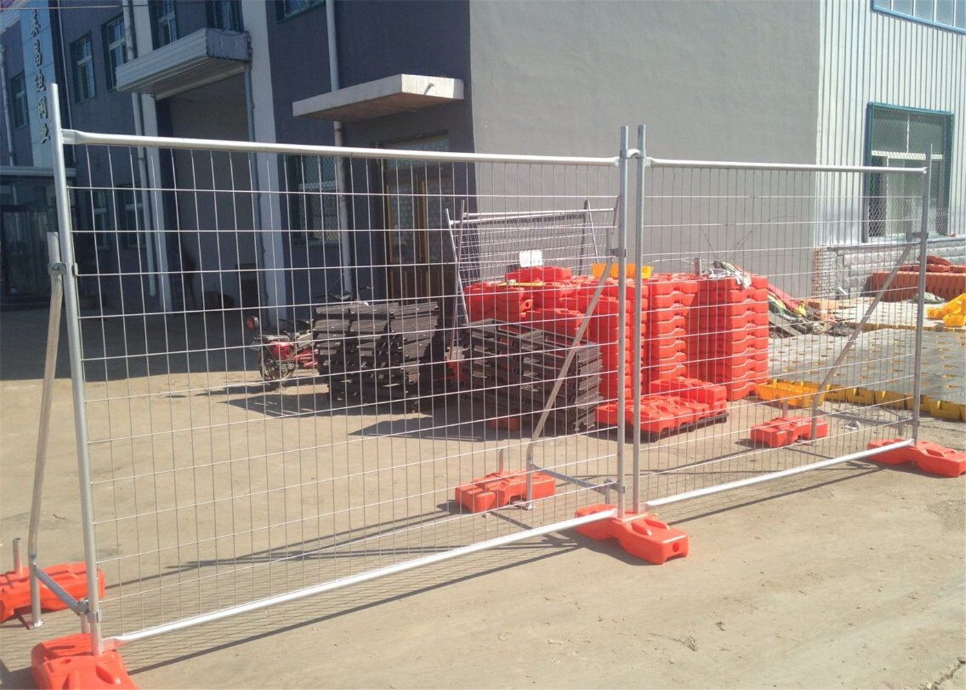 HDPE Design Galvanized Metal Fencing Panels / Galvanized Temporary Fencing