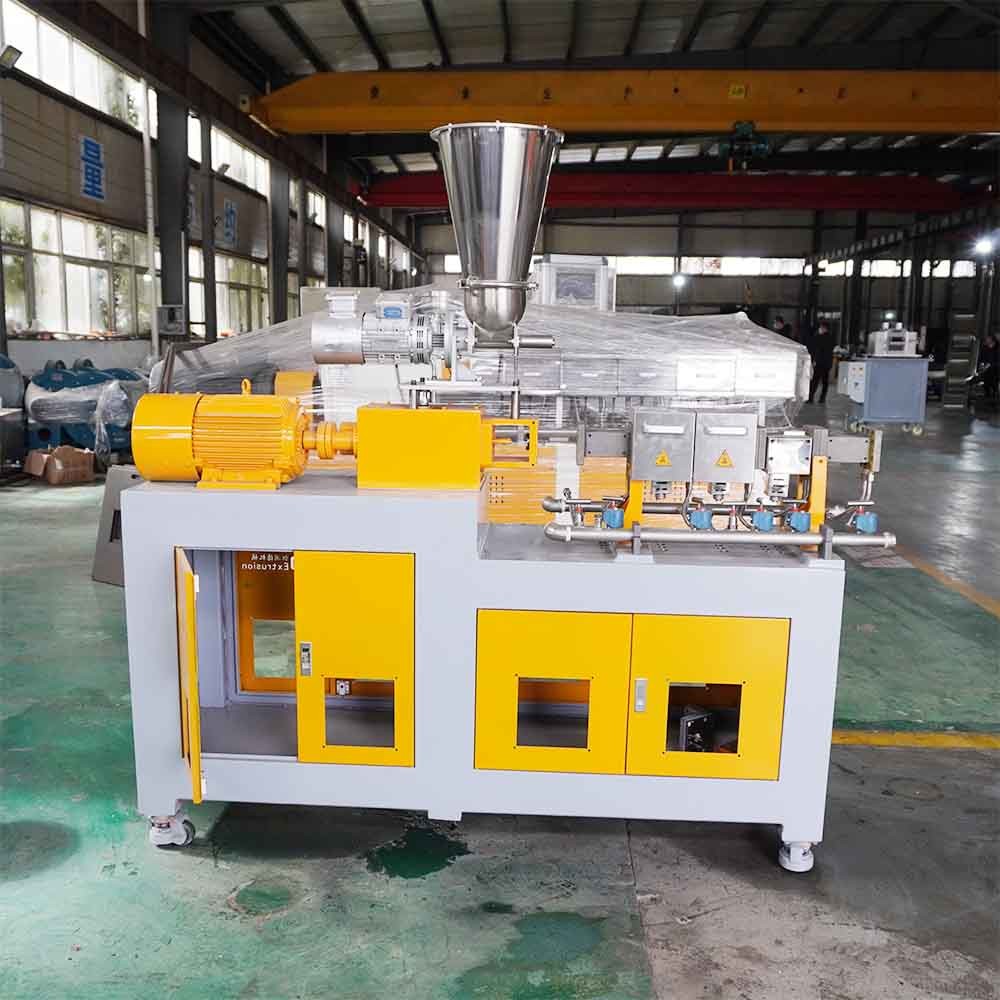 CE Twin Screw Plastic Granulator For Biodegradable PP PE Corn Starch Calcium Powder