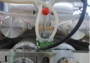Stainless Steel Soft Gelatin Capsule Manufacturing Machine With PLC Control System