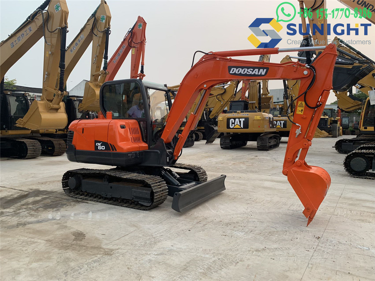 Second-Hand Doosan DX60-9C Mini Crawler Excavator Mechanical Transmission
