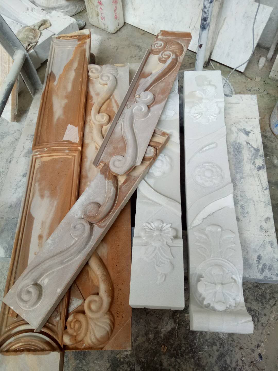 Customized Design Solid Marble Fireplace Surround Flame Resistance