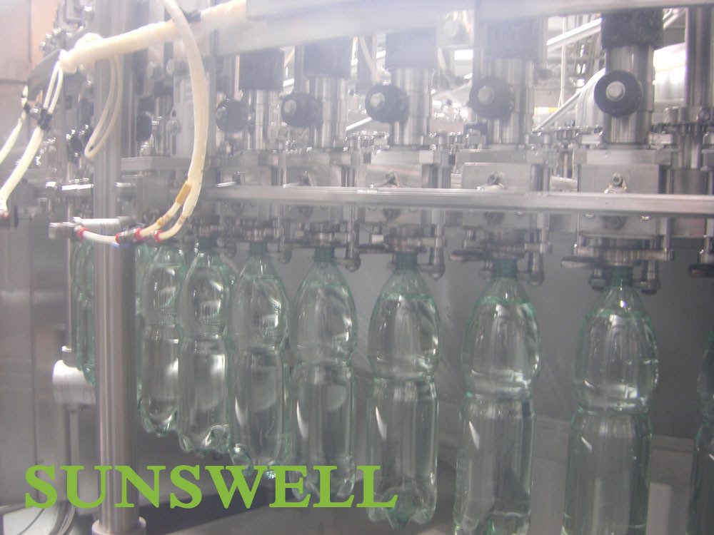 Full Automatic Carbonated Filling Machine For Pet Bottle Soft Drink Beverage