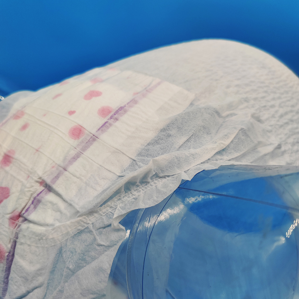 High Absorbency Disposable Menstrual Pants Non Woven Fabric Fluff Pulp SAP for Women