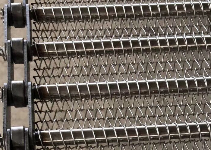 Smooth Surface Chain Mesh Conveyor Belt 304 Stainless Steel For Ceramic Conveying