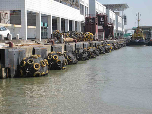 Beierte ABS Marine Floating Rubber Fender Large Ship Berthing