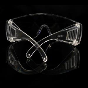 China Plastic / Glasses Material Chemical Protective Goggles High Safety OEM Available wholesale