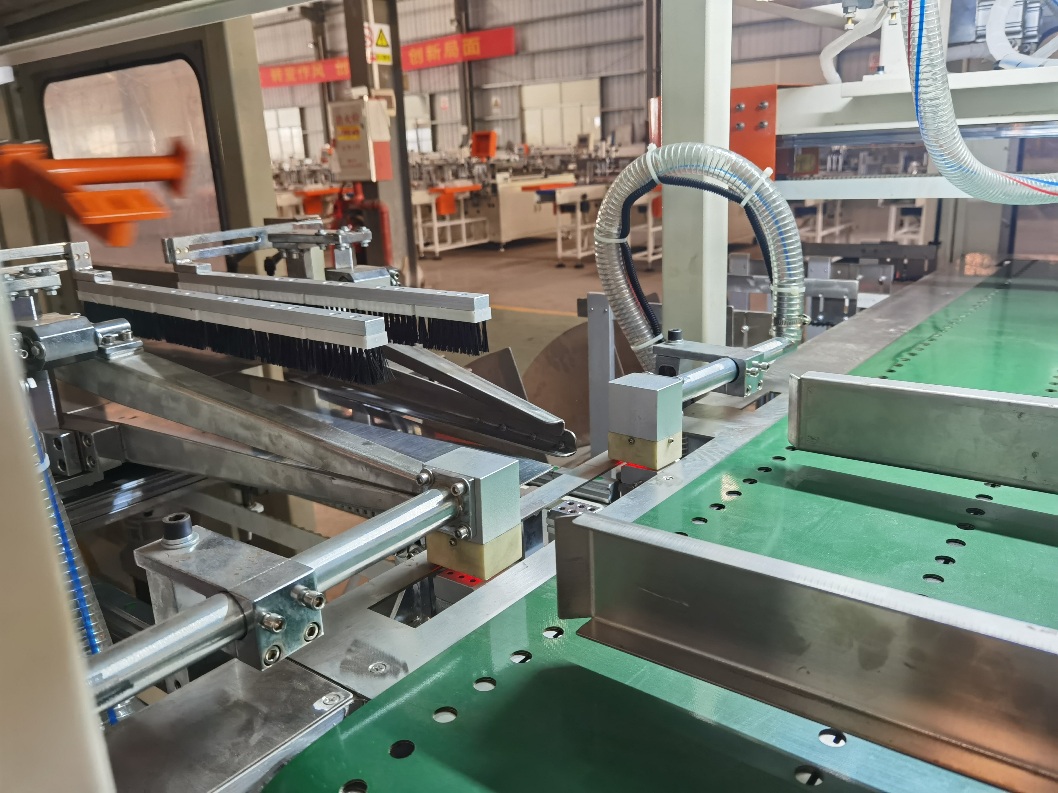 High Performance Multi Bags Facial Tissue Packing Machine at A Good Price