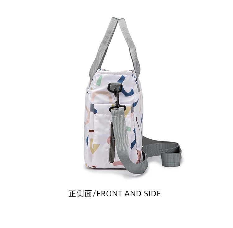 ODM OEM Oxford Multi Functional Nappy Shoulder Hand Bag 27*15*25cm