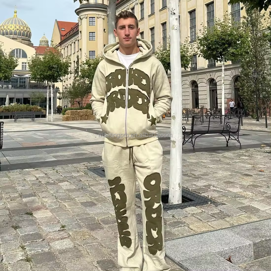 Custom Heavyweight Cotton Distressed Embroidery Patchwork Flared Sweatpants Regular Fit