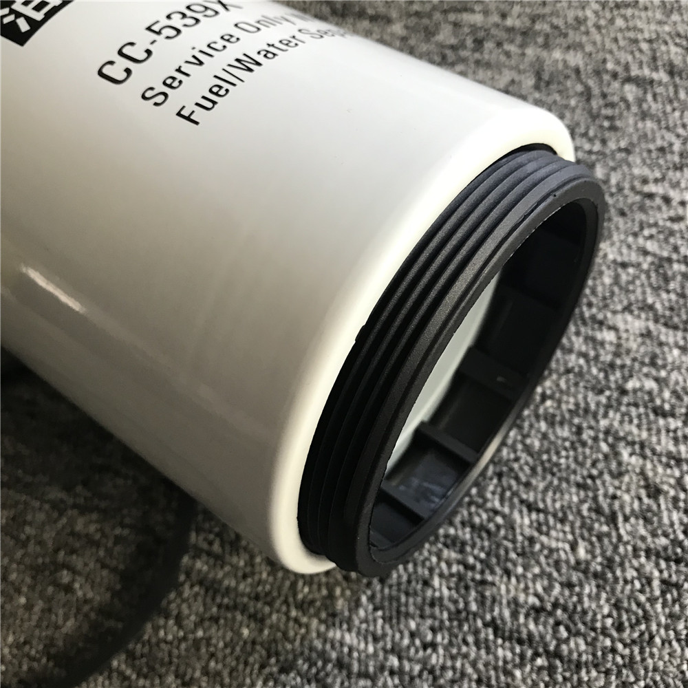 R90P 11LB-20310 23390-E30010 Oil Water Separator Filter For Hyundai R110-7/R150-7/R225-7