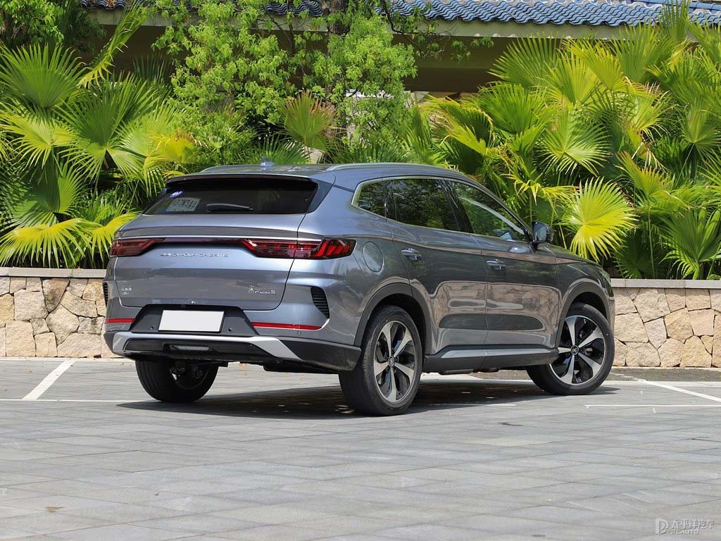 EV Hot Sell Byd Song Plus EV Electric Vehicle New Energy Cars Byd Song Han Tang Yuan Qin Automobile Vehicles Car for Sale ev car